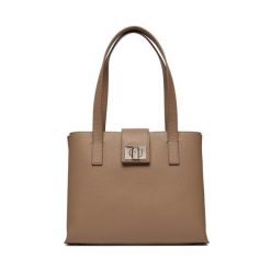 Torebka Furla. Brązowe torebki do ręki damskie Furla, bez wzorów, klasyczne, bez dodatków. Za 949.99 zł.