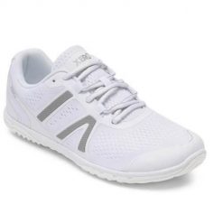 Buty do chodzenia damskie Xero Shoes Hfs Ii. Białe obuwie sportowe damskie XERO SHOES, bez wzorów, z materiału, trekkingowe. Za 696.00 zł.