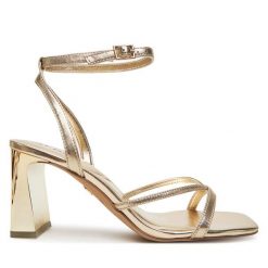 Sandały Aldo. Żółte sandały damskie Aldo, bez wzorów, bez obcasa, na słupku, bez zapięcia. Za 369.99 zł.