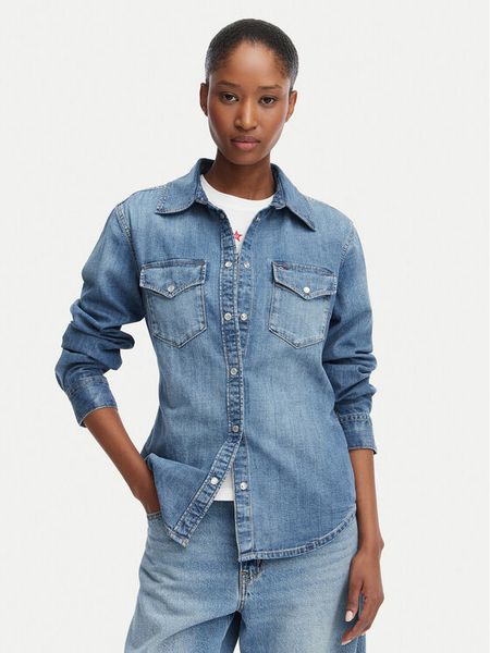 Tommy Jeans Koszula jeansowa DW0DW23486 Niebieski Regular Fit. Niebieskie bluzki damskie Tommy Jeans, xs, bez wzorów, z bawełny, bez kołnierzyka, bez ramiączek. Za 369.99 zł.