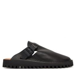 Klapki Fracap. Czarne klapki damskie Fracap, bez wzorów, bez obcasa. Za 419.99 zł.