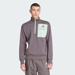 Bluza Mercedes - AMG Petronas Formula One Team Premium Woven Fleece. Fioletowe bluzy męskie Adidas, m, bez wzorów, z materiału, bez kaptura. Za 449.00 zł.