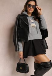 Szara Ocieplana Bluza z Ozdobnym Nadrukiem i Kapturem Hitee. Szare bluzy damskie Renee, l, z aplikacjami, z dzianiny, z kapturem. Za 79.99 zł.