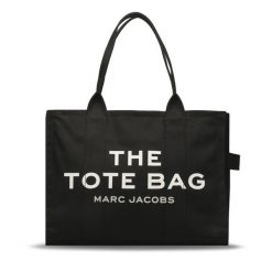Torebka Marc Jacobs. Czarne torebki do ręki damskie Marc Jacobs, bez wzorów, bez dodatków. Za 879.99 zł.