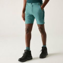 Szorty Regatta Mountain. Zielone szorty męskie Regatta, m, bez wzorów, z elastanu. Za 149.99 zł.