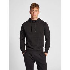 Bluza Hmlred Classic Hoodie. Czarne bluzy męskie Hummel, xl, bez wzorów, bez kaptura. Za 193.50 zł.