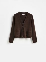 Kardigan z guzikami - ciemnobrązowy. Brązowe kardigany damskie Reserved, l, bez wzorów, z dzianiny. Za 119.99 zł.