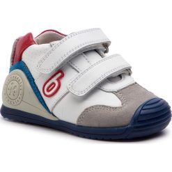 Sneakersy BIOMECANICS - 192145 C/Blanco. Białe półbuty chłopięce Biomecanics, bez wzorów, ze skóry, bez zapięcia. W wyprzedaży za 189.00 zł.