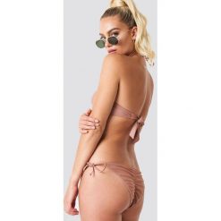 NA-KD Swimwear Dół bikini z marszczeniem - Pink. Różowe bikini damskie NA-KD Swimwear. Za 52.95 zł.