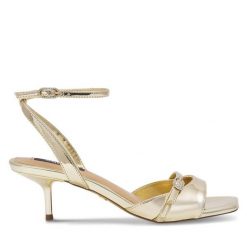 Sandały Nine West. Żółte sandały damskie Nine West, bez wzorów, bez obcasa, na szpilce, bez zapięcia. Za 159.99 zł.