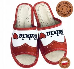 Kapcie kempingowe damskie Tylbut TYL0123 ze skóry naturalnej domowe. Białe kapcie damskie OEM, bez wzorów, z materiału. Za 54.00 zł.