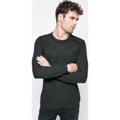 Casual Friday - Sweter. Czarne swetry przez głowę męskie marki Casual Friday, z bawełny, z okrągłym kołnierzem. W wyprzedaży za 99.90 zł.