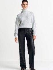 Rich & Royal Sweter z dzianiny Kobiety Sztuczne włókno szary, XS. Szare swetry damskie Rich & Royal, xs, bez wzorów, z dzianiny, bez kołnierzyka, bez ramiączek, bez kaptura. Za 249.95 zł.