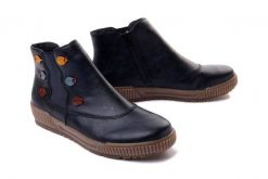 RIEKER N0751-14 blue, botki damskie. Niebieskie botki damskie Rieker, na zimę, z gumy, bez obcasa, bez zapięcia. Za 329.90 zł.