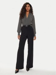 Marciano Guess Kombinezon Edith 4YGK36 7142A Czarny Regular Fit. Czarne sukienki damskie Marciano Guess, z aplikacjami, z syntetyku, bez kołnierzyka, bez ramiączek. Za 669.99 zł.