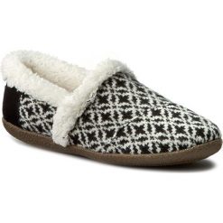 Kapcie TOMS - Fair Isle Slipper 10008880 Black/White. Czarne kapcie damskie Toms, z materiału. W wyprzedaży za 179.00 zł.