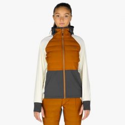 Kurtka Narciarska Narciarstwo biegowe Kobieta Nordic Wiatroszczelny. Białe kurtki damskie SWEDEMOUNT, l, bez wzorów, z elastanu, z kapturem, na fitness i siłownię. Za 449.99 zł.