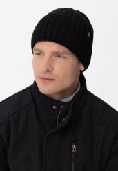 Prążkowana, zimowa czapka H-NORTH. Czarne czapki i kapelusze męskie Volcano, na jesień, z aplikacjami, z dzianiny, klasyczne. Za 59.99 zł.