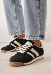 Czarne Sneakersy z Dwoma Paskami Evilirea. Czarne obuwie sportowe damskie Born2be, bez wzorów, z jeansu. Za 109.99 zł.