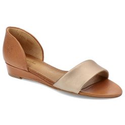 Brązowe Sandały Maciejka Eleganckie Obuwie Damskie. Brązowe klapki damskie Maciejka, bez wzorów, ze skóry, bez obcasa, na obcasie, bez zapięcia. Za 329.00 zł.