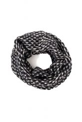 DAMSKA CHUSTA WRANGLER BICOLOR SCARF NAVY W0S418435 112125766. Niebieskie szaliki i chusty damskie Wrangler, bez wzorów. W wyprzedaży za 19.99 zł.