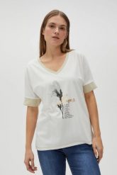 Bawełniana bluzka z nadrukiem biała. Białe bluzki damskie MOODO, l, bez wzorów, z bawełny, bez kołnierzyka, bez ramiączek. Za 69.99 zł.