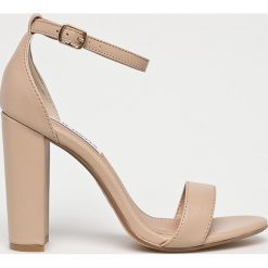 Steve Madden - Sandały Carrson. Sandały damskie Steve Madden. W wyprzedaży za 369.90 zł.