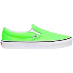 Buty do chodzenia dla dorosłych Vans Classic Slip-On. Zielone obuwie sportowe damskie Vans, bez wzorów, trekkingowe, Vans Classic. W wyprzedaży za 174.00 zł.