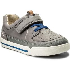 Półbuty CLARKS - Mini Oasis 261334446 Grey Leather. Półbuty chłopięce Clarks. W wyprzedaży za 169.00 zł.