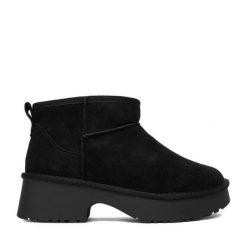Śniegowce JENNY. Czarne śniegowce i trapery damskie Jenny. Za 149.99 zł.