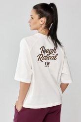 Damski t-shirt oversize Rough Radical Vibe. Białe t-shirty damskie ROUGH RADICAL, l, bez wzorów, z bawełny, biznesowe, bez kołnierzyka. Za 109.99 zł.