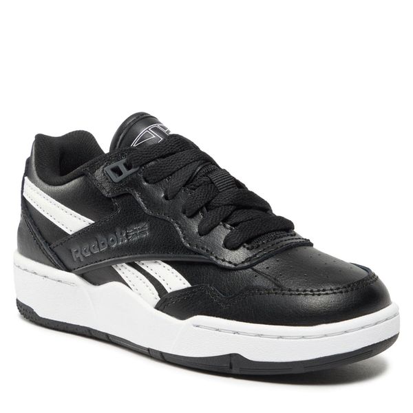Sneakersy Reebok. Czarne półbuty dziewczęce Reebok, bez wzorów, bez zapięcia. Za 299.99 zł.