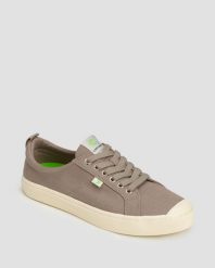 Tenisówki Cariuma OCA Low Mystic Grey Canvas Unisex. Brązowe trampki i tenisówki damskie CARIUMA, bez wzorów, z gumy, klasyczne, bez zapięcia. Za 215.25 zł.