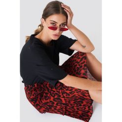 Rut&Circle T-shirt Trash - Black. Czarne t-shirty damskie Rut&Circle, z okrągłym kołnierzem. Za 72.95 zł.