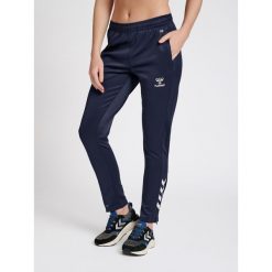 Damskie spodnie dresowe z poliestru Hummel Core Xk. Niebieskie spodnie dresowe damskie Hummel, l, bez wzorów, z dresówki, do biegania. Za 180.00 zł.