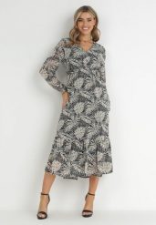 Czarno-Szara Sukienka Abraxos. Czarne sukienki damskie Born2be, l, z aplikacjami, bez kołnierzyka, bez ramiączek, maxi, dopasowane. Za 34.99 zł.