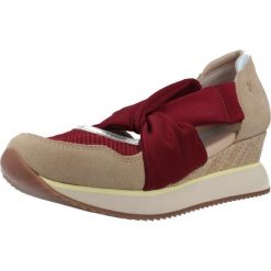 Sandały GIOSEPPO 78614G Bordeaux. Czerwone obuwie sportowe damskie Gioseppo, bez wzorów, ze skóry, bez obcasa, bez zapięcia. Za 348.99 zł.