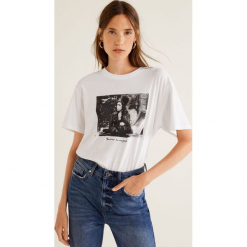 Mango - Top Amy. Szare topy damskie Mango, z nadrukiem, z bawełny, z okrągłym kołnierzem, z krótkim rękawem. Za 69.90 zł.