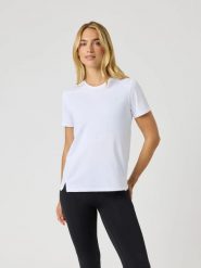 Koszulka BORG z recyklowanego poliestru – BRILLIANT WHITE. Białe t-shirty damskie Björn Borg, s, bez wzorów, z materiału, klasyczne, bez kołnierzyka. Za 194.00 zł.