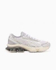 Buty ASICS GEL-KINETIC FLUENT Białe/Srebrne. Białe eleganckie półbuty Asics, z materiału, eleganckie, bez zapięcia. Za 559.95 zł.