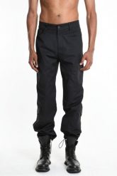 La Haine Inside Us Spodnie | 3Z M1203 | Mężczyzna | Czarny. Czarne spodnie materiałowe męskie La Haine Inside Us, m, bez wzorów, z bawełny, militarne. W wyprzedaży za 579.00 zł.