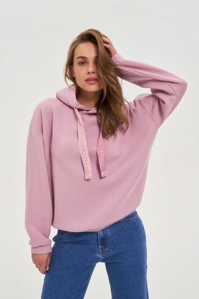 Bluza z kapturem różowa. Czerwone bluzy damskie MOODO, s, bez wzorów, z bawełny, z kapturem. W wyprzedaży za 44.99 zł.