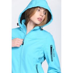 Niebieska Kurtka Path I Made. Kurtki sportowe damskie marki Cropp. Za 114.99 zł.