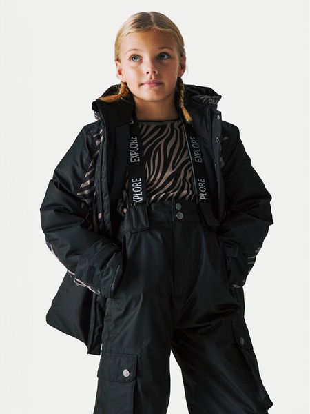 NAME IT Kurtka narciarska 13228951 Brązowy Regular Fit. Brązowe kurtki i płaszcze dla dziewczynek Name it, bez wzorów, z syntetyku, bez kaptura. Za 349.99 zł.