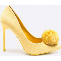 Answear - Szpilki Chc-Shoes. Białe szpilki damskie ANSWEAR, z materiału. W wyprzedaży za 59.90 zł.