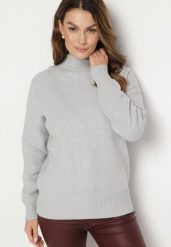 Jasnoszary Sweter Golf z Ozdobnym Tłoczeniem Zakończony Ściągaczem Melodiea. Szare swetry damskie Born2be, na zimę, bez wzorów, bez kołnierzyka, bez ramiączek, bez kaptura. Za 89.99 zł.
