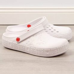 Big Star Klapki piankowe kroksy białe Big Star II275003 38. Białe klapki damskie Big Star, bez wzorów, retro, bez obcasa. Za 69.99 zł.