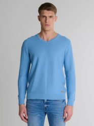 Sweter męski bawełniany klasyczny z dekoltem w serek niebieski Vasonitex 401. Niebieskie swetry przez głowę męskie Big Star, l, z aplikacjami, z bawełny, bez kołnierzyka. W wyprzedaży za 139.99 zł.
