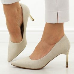 Khaki szpilki damskie Potocki 41310. Brązowe szpilki damskie POTOCKI, bez wzorów, ze skóry, bez obcasa, bez zapięcia. Za 199.00 zł.