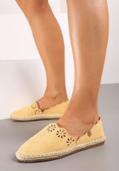 Żółte Espadryle Undefeatability. Żółte espadryle damskie Born2be, na lato, bez wzorów, z jeansu, z okrągłym noskiem, bez obcasa, na płaskiej podeszwie, bez zapięcia. Za 29.99 zł.